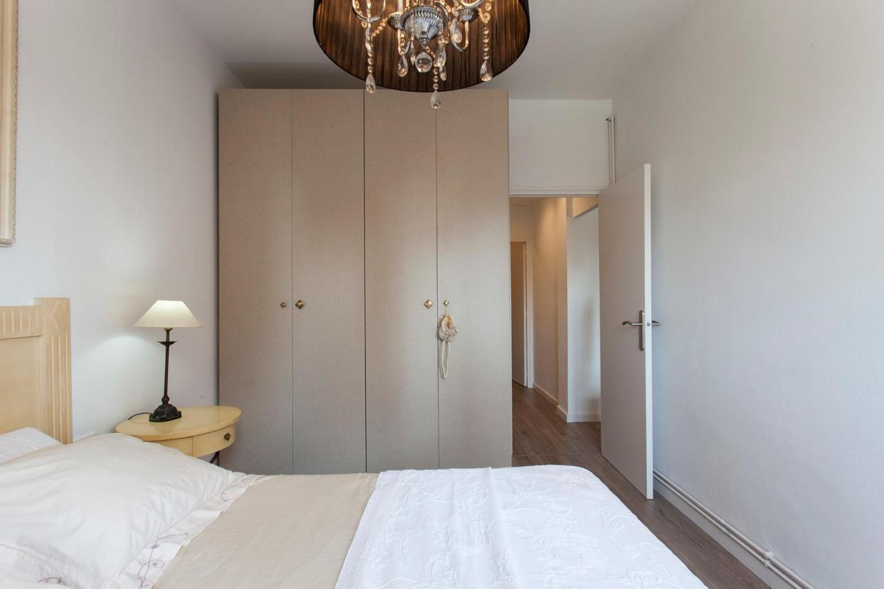 Cozy Apartment Near Fira Gran Via With Ac L'Hospitalet de Llobregat Exterior foto